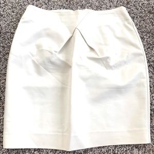 High waist ivory skirt